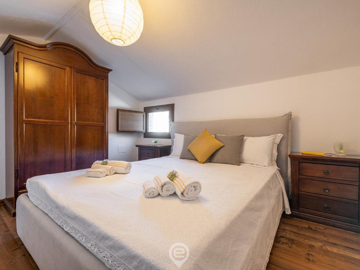 Sun & Sea Studio Тортолі Екстер'єр фото